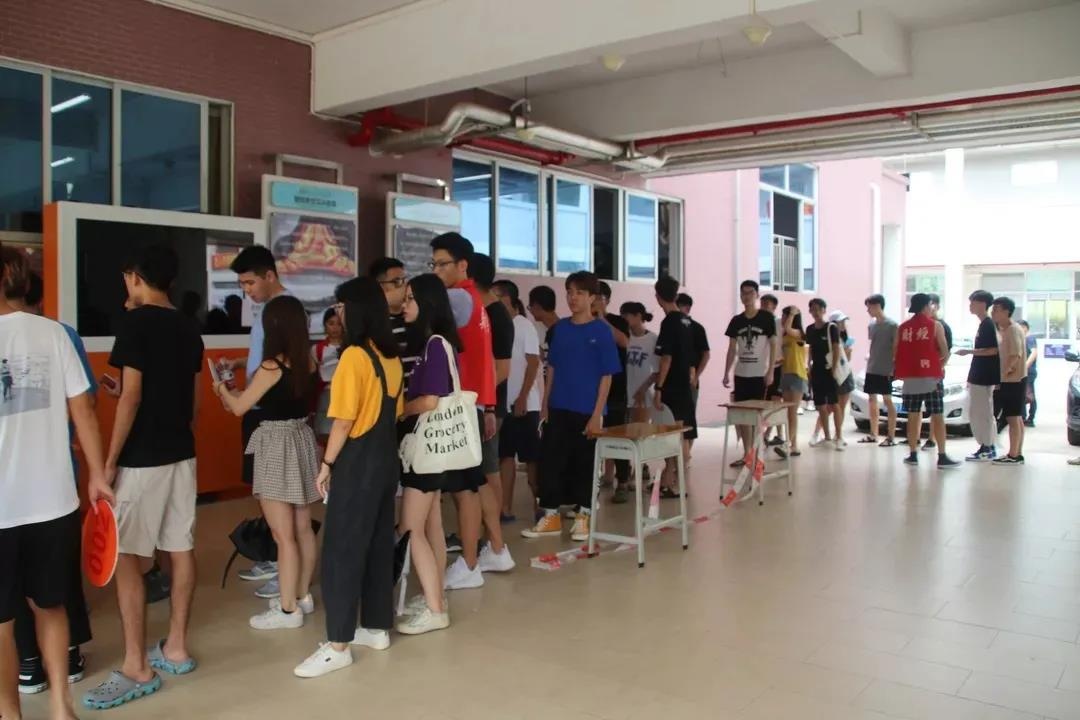 校园社区团购，抓住学生们的“心”，丰富商家的“口袋”