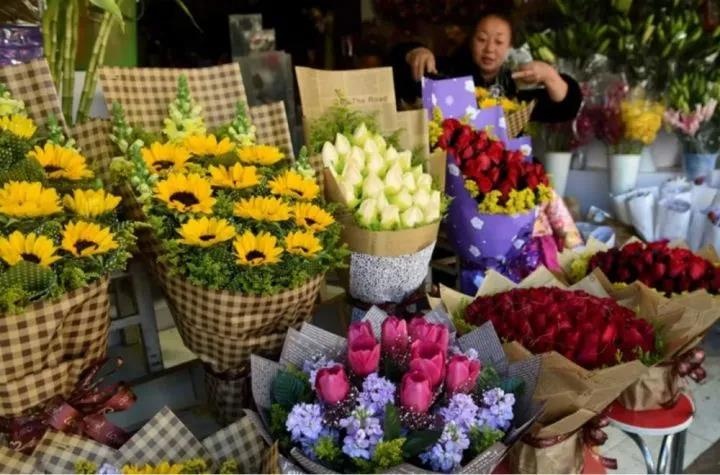 新风口来袭，鲜花电商融资上亿元，社区团购鲜花交易成新亮点