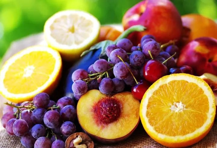 多样化消费场景下，水果消费需求升级，社区团购掀起水果行业新浪潮